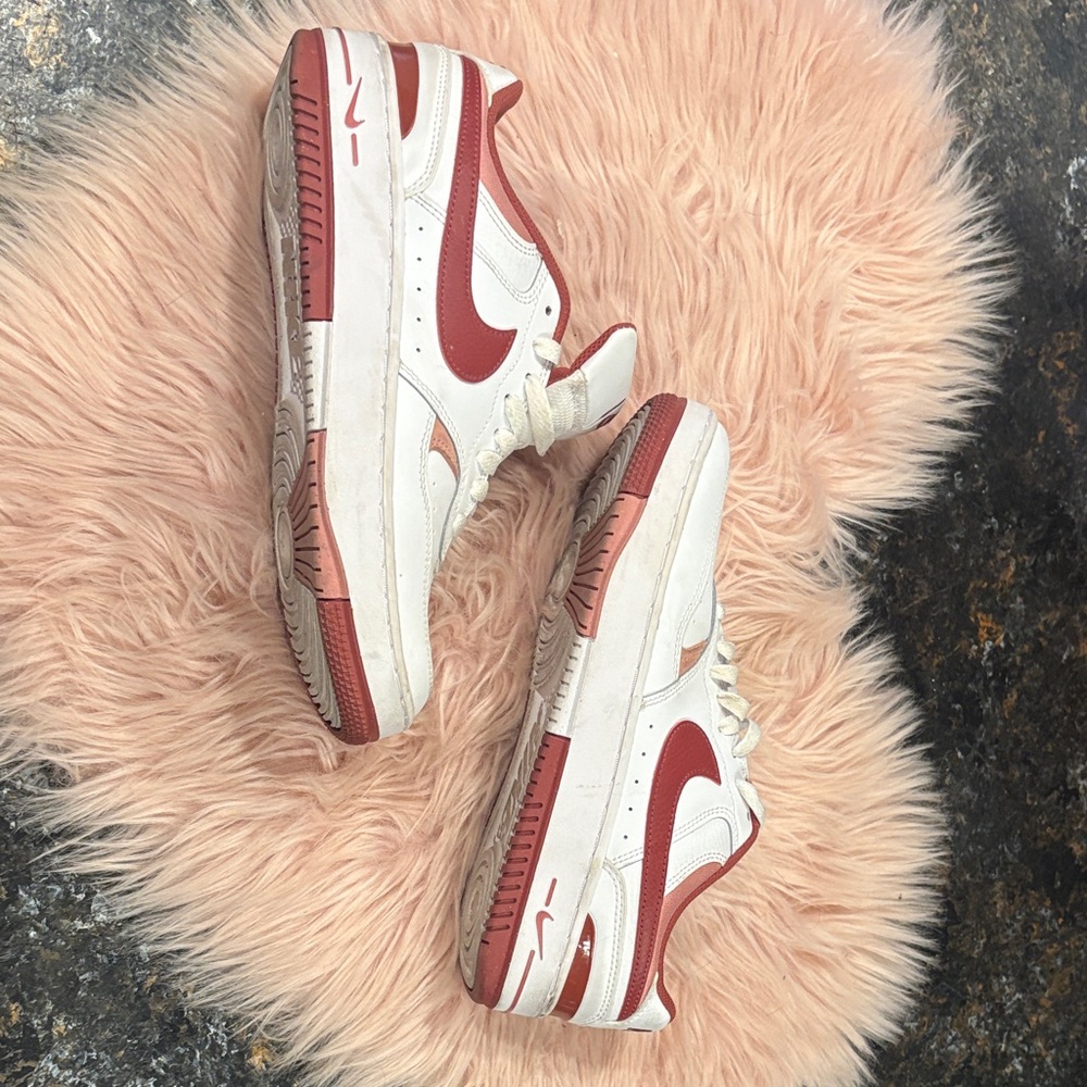 Nike Women’s Gamma Forces - Picture 7 of 7